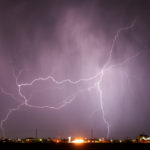 ストームチェイサーとは？プロの青木豊の収入や写真とは？