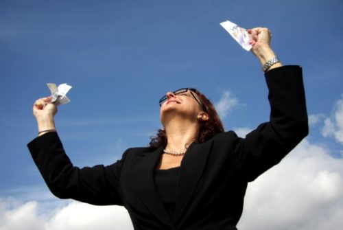 年末ジャンボ宝くじの当たる人の特徴は?イニシャルや名字がキモ?