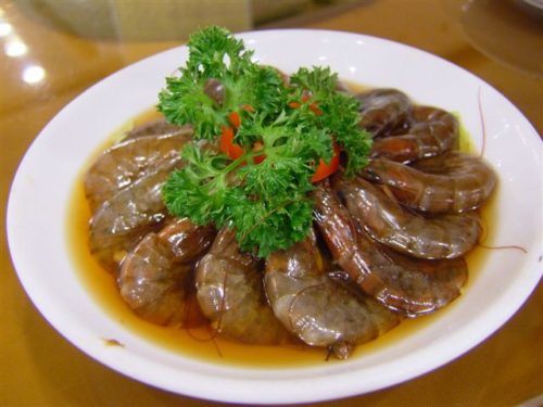 酔っ払いの海老料理はどんなもの?作る時の注意点や食べ方は?