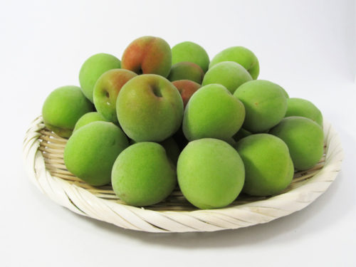 梅の実には毒がある?毒抜きの方法や食べないための見極め方は?