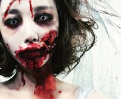 血糊の使い方や付け方のコツは?ハロウィンで顔や服につけるところは?