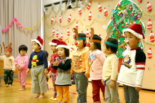 クリスマス会のゲーム!保育園児や小学生でも楽しめるアイデア!