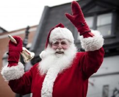 サンタさんはいつくるの？クリスマスプレゼントを子供に渡す時間は